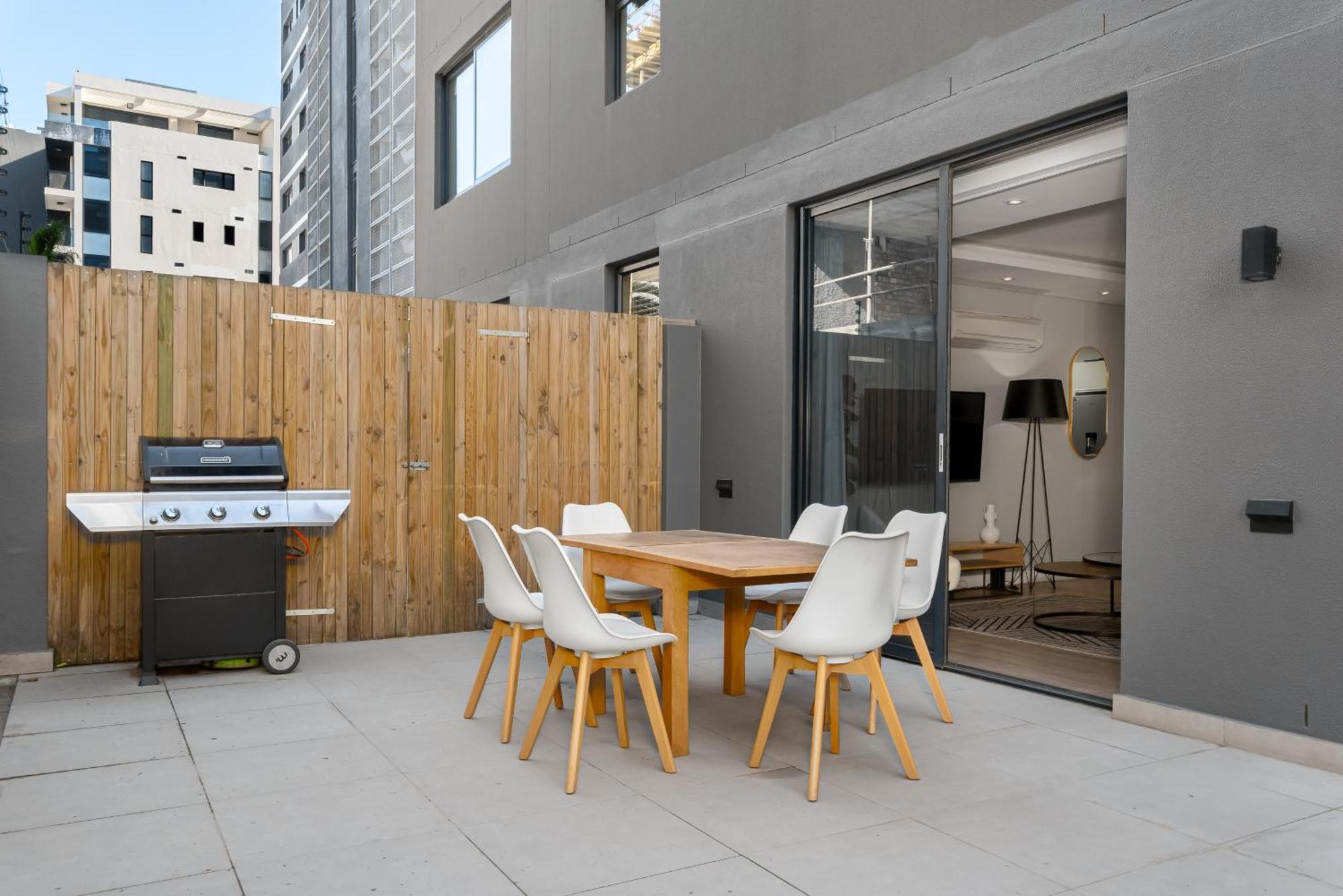 Warwick Apartments By Propr Fokváros Kültér fotó