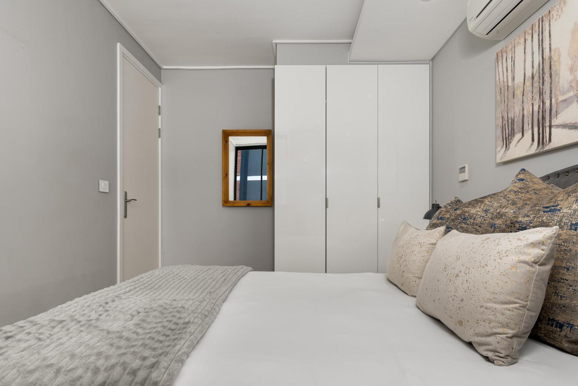 Warwick Apartments By Propr Fokváros Kültér fotó